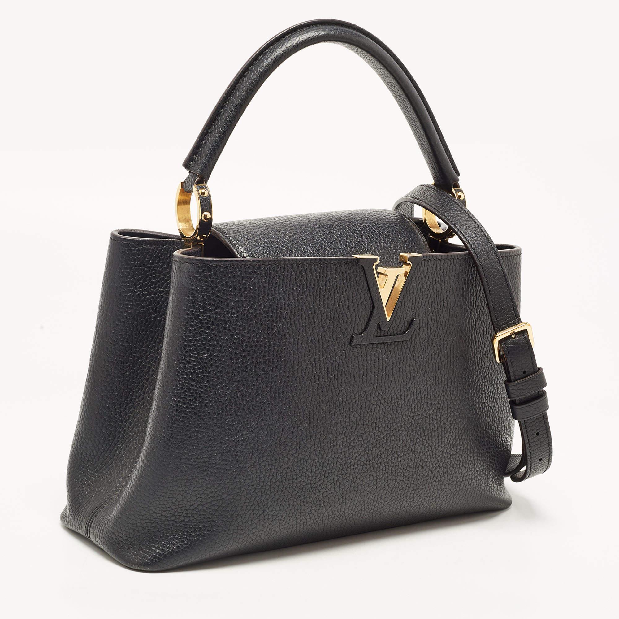 Women's Louis Vuitton Black Taurillon Leather Capucines PM Bag For Sale