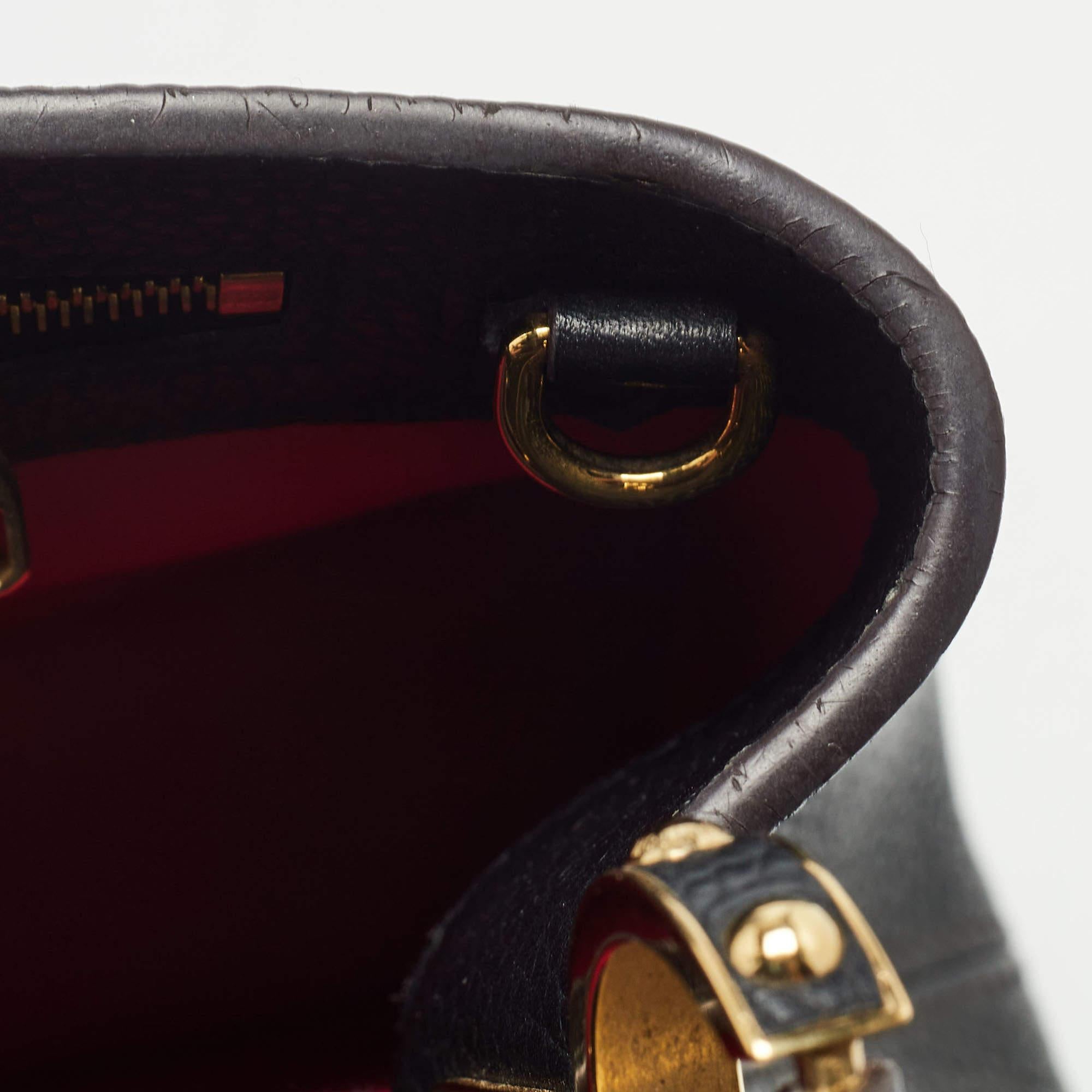Louis Vuitton Black Taurillon Leather Capucines PM Bag 2