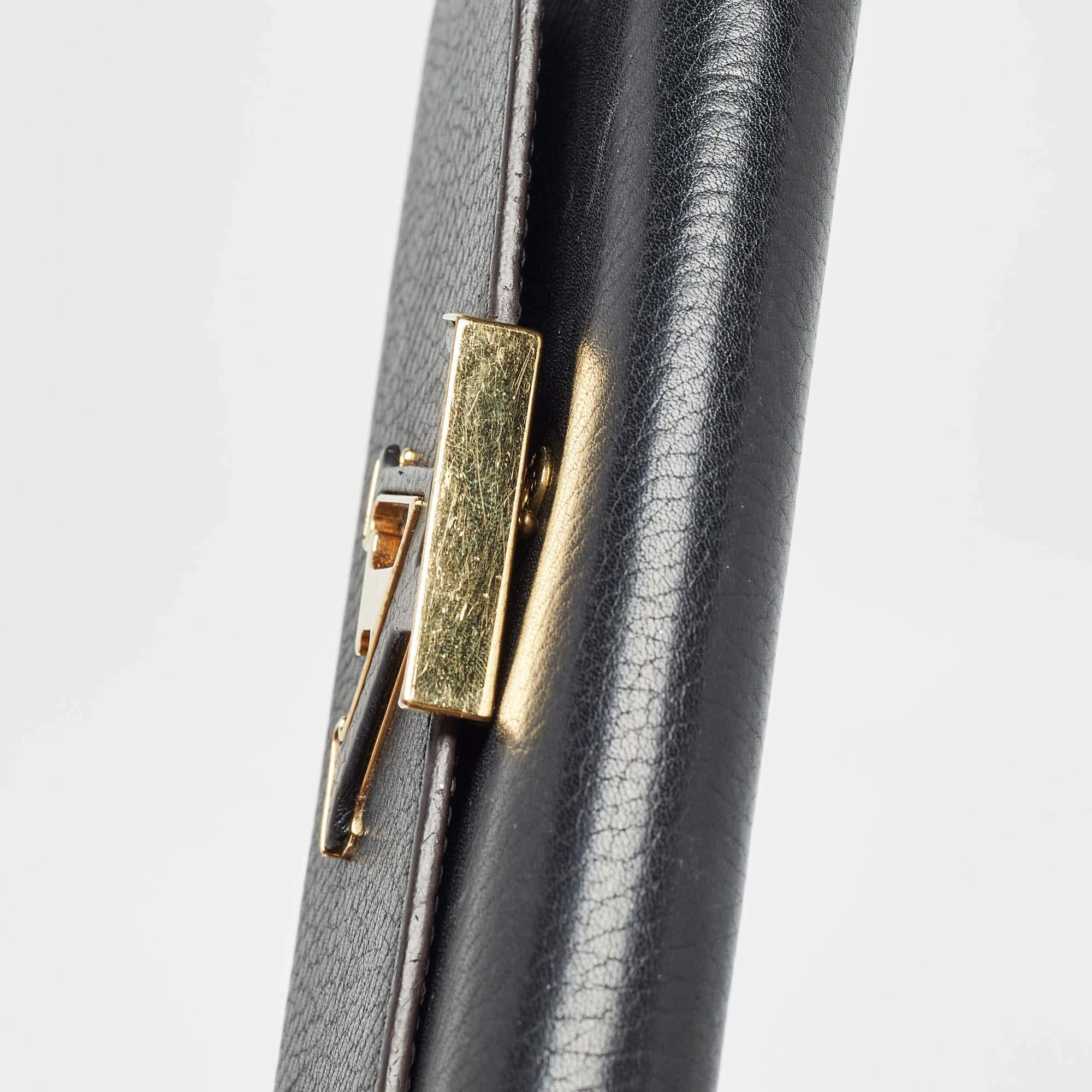 Louis Vuitton Black Taurillon Leather Capucines Wallet 4