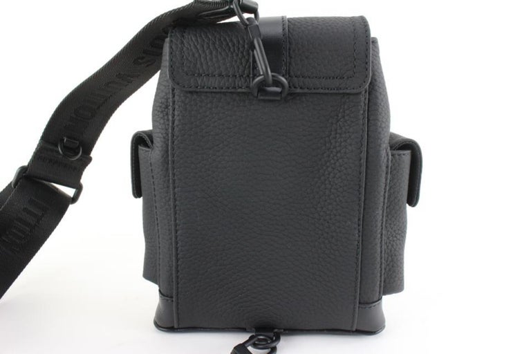 Louis Vuitton Black Taurillon Leather Christopher Messenger Bag