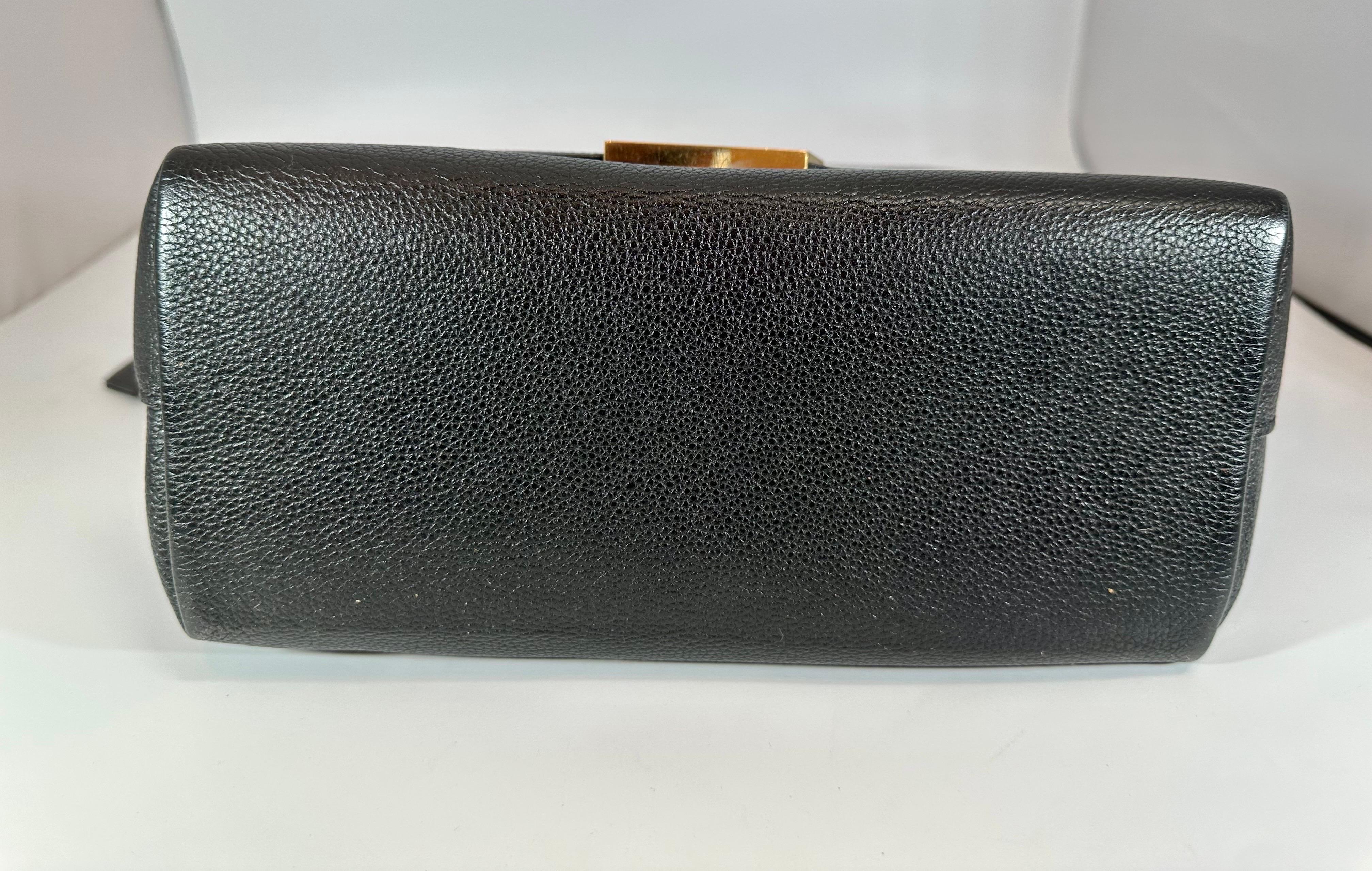LOUIS VUITTON Black Taurillon Leather Volta Bag/ Hand bag, Excellent condition For Sale 4