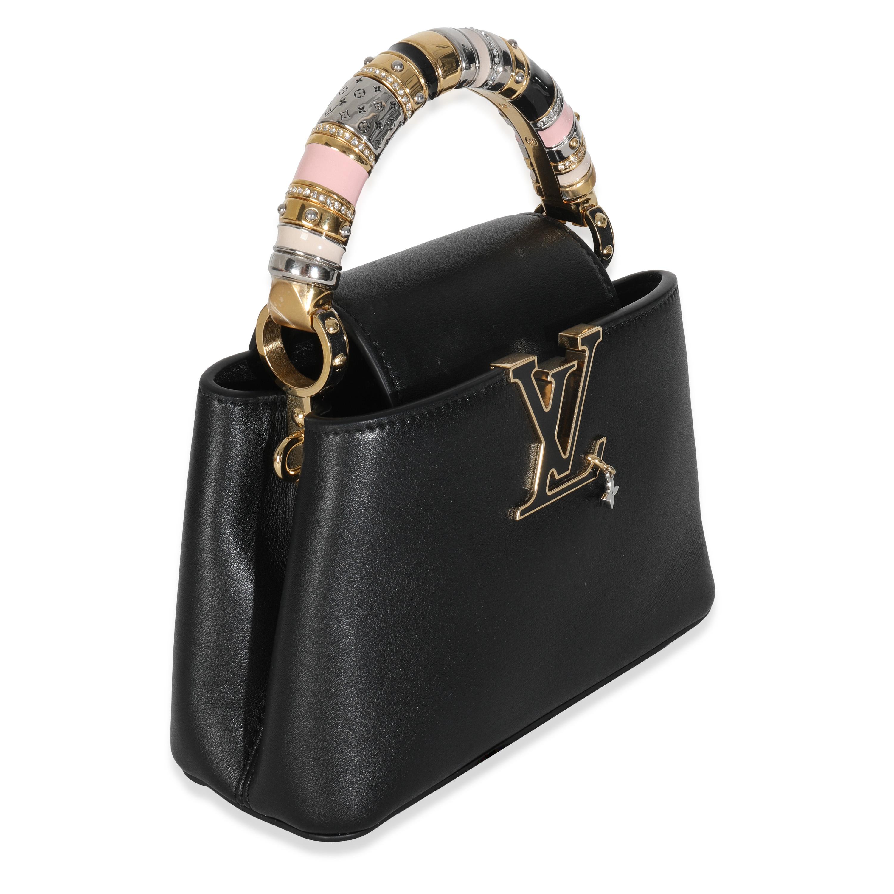 Louis Vuitton Mini Capucines Taurillon Nero In condizioni ottime in vendita a New York, NY