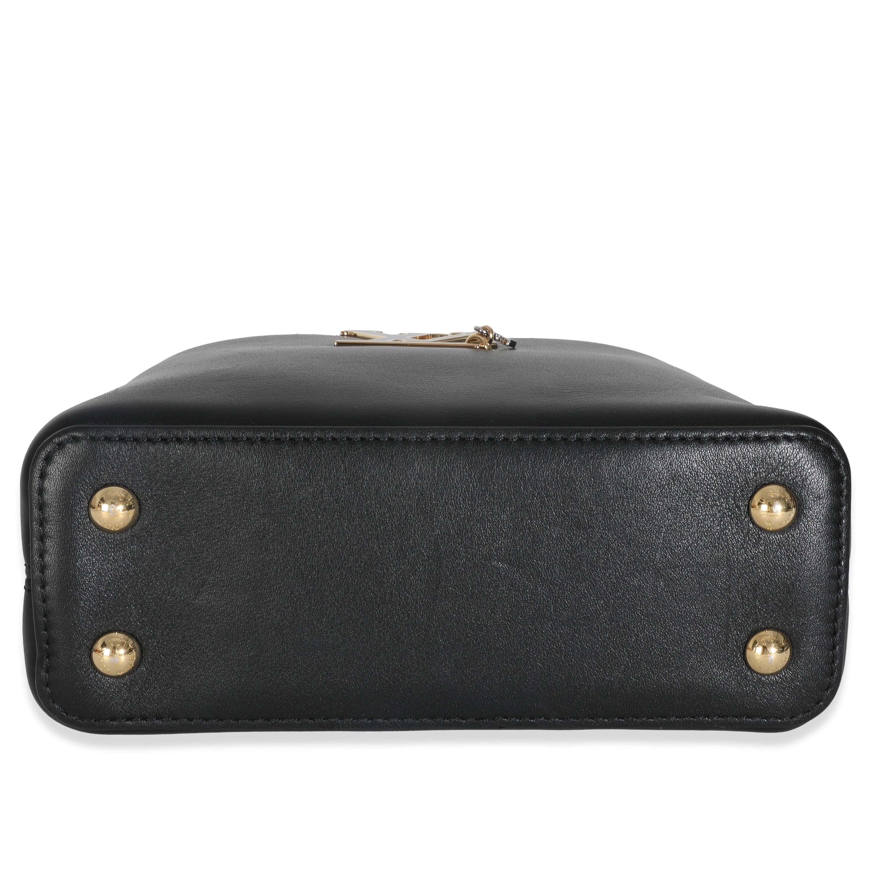 Louis Vuitton Mini Capucines Taurillon Nero in vendita 3