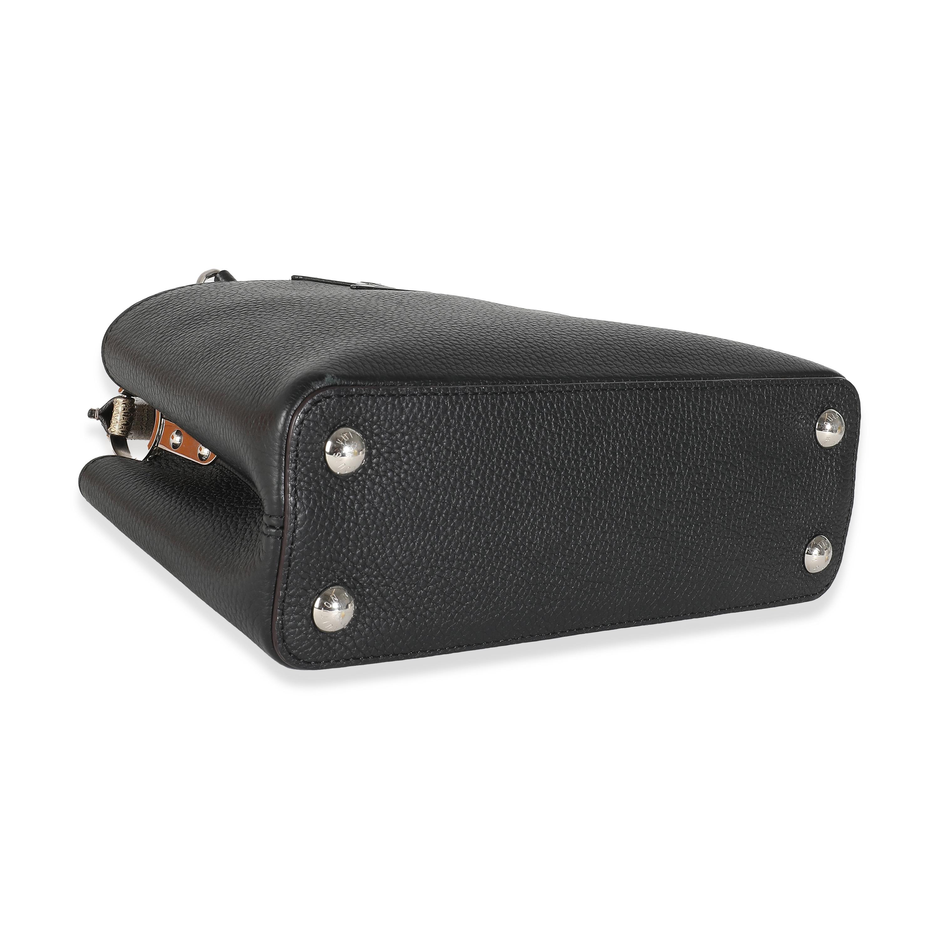 Louis Vuitton Capucines in pitone Taurillon nero BB in vendita 1