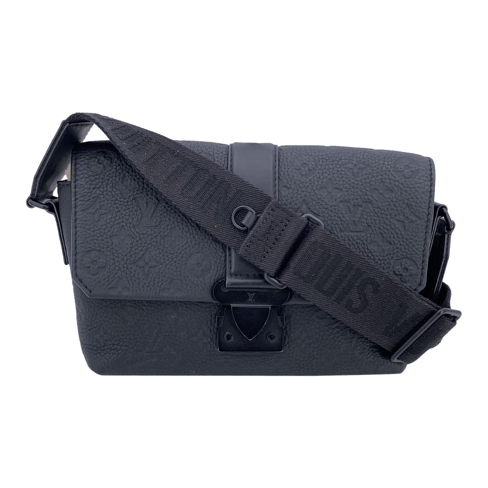 Louis Vuitton Black Taurillon S-Cape Crossbody Messenger Bag M23741