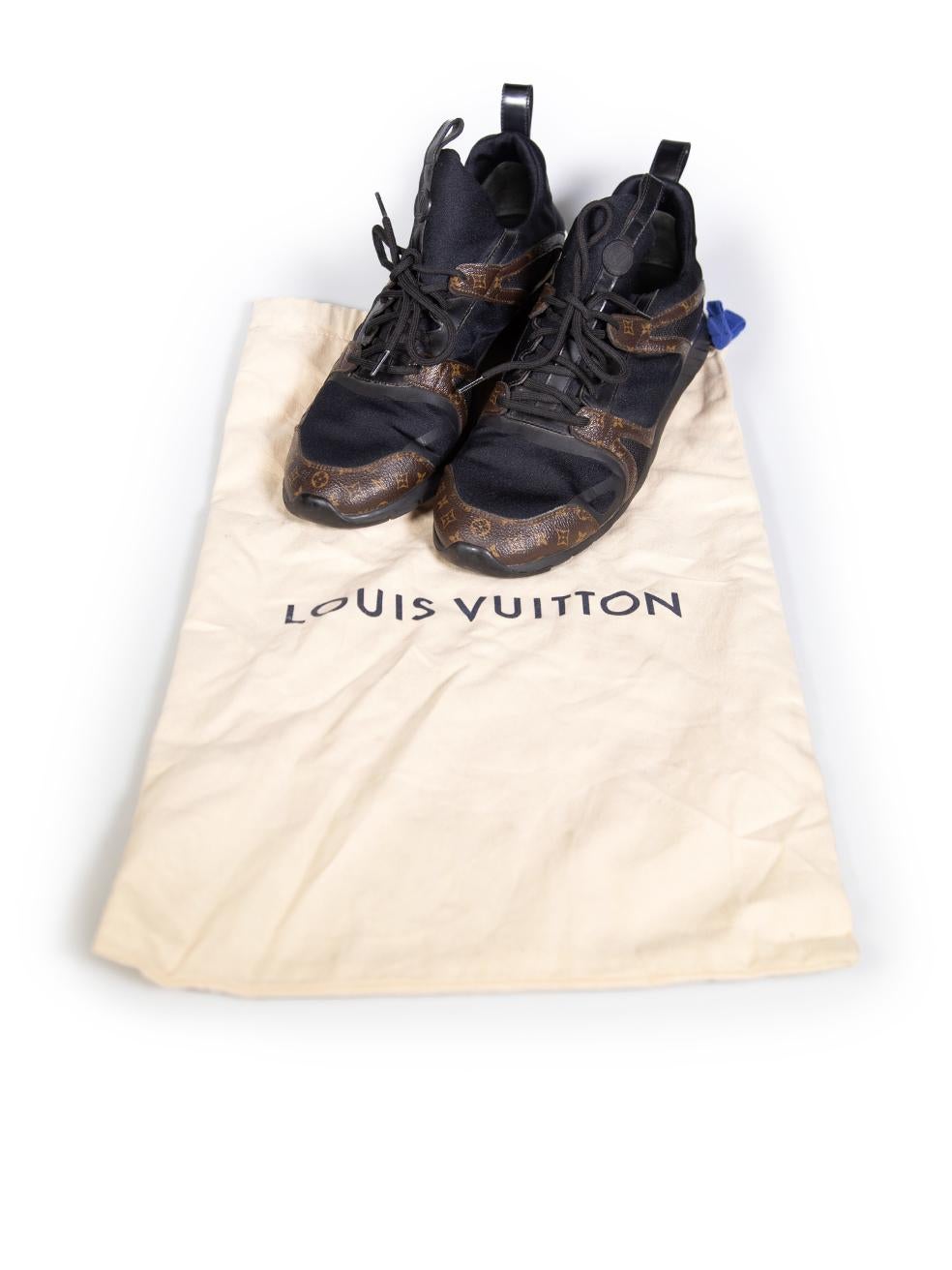 Baskets Aftergame noires avec monogramme technique Louis Vuitton, taille IT 40 Pour femmes en vente