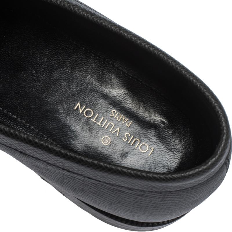 Louis Vuitton Black Textured Leather Penny Loafers Size 40 4