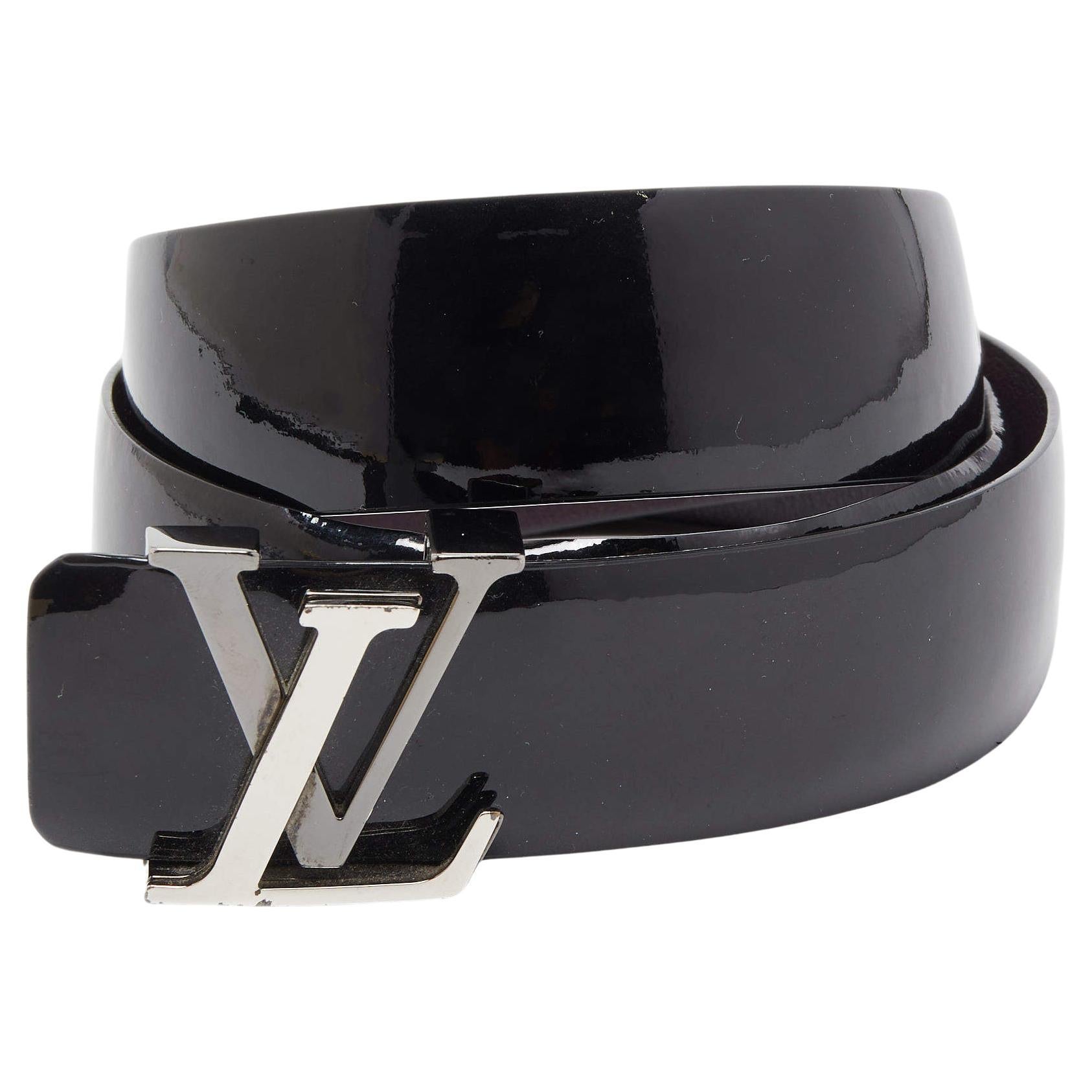 Schwarzer Vernis LV Initiales-Gürtel von Louis Vuitton, 90CM im Angebot