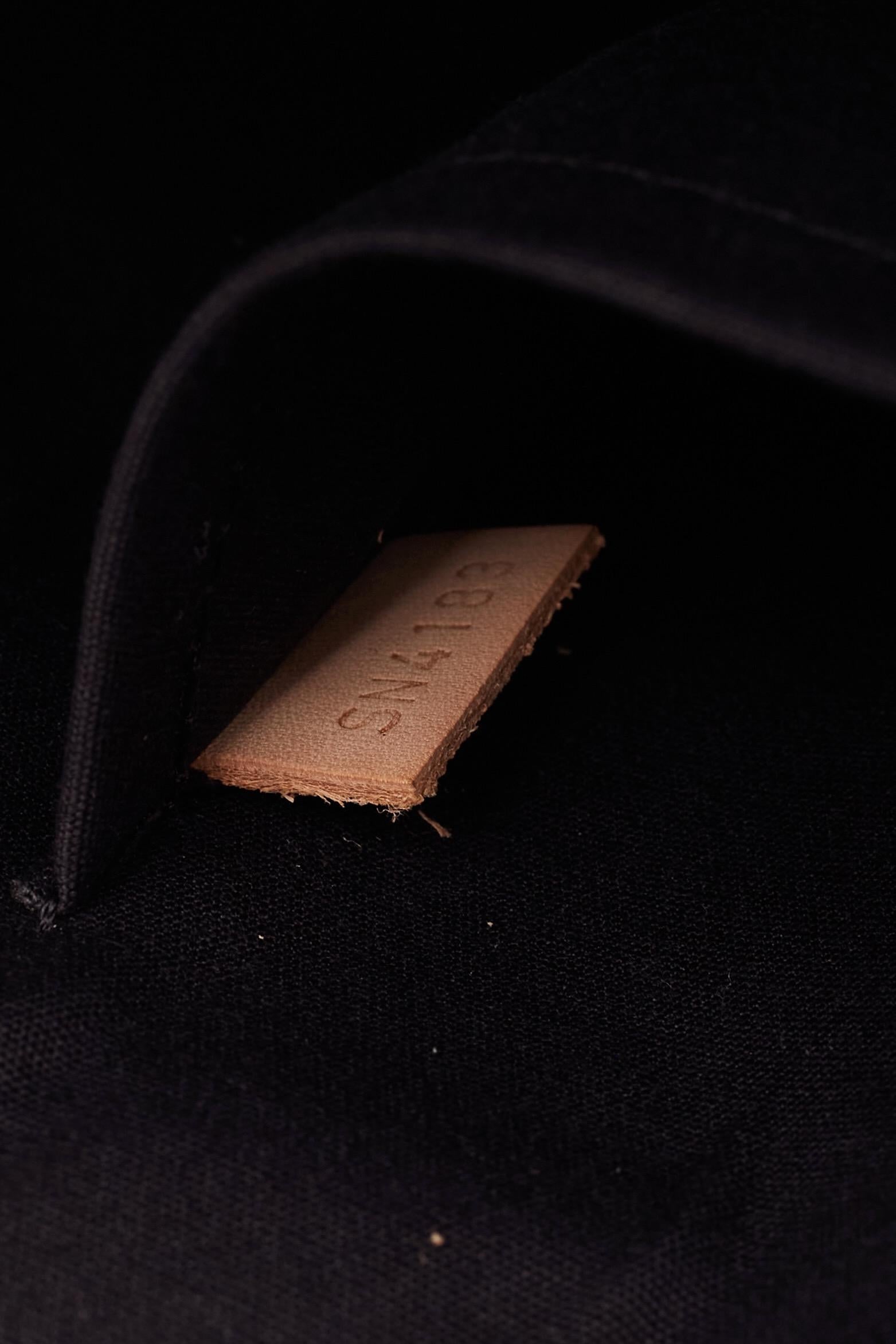 Louis Vuitton Black Vernis Noir Magnetique Alma Pm Handbag For Sale 6