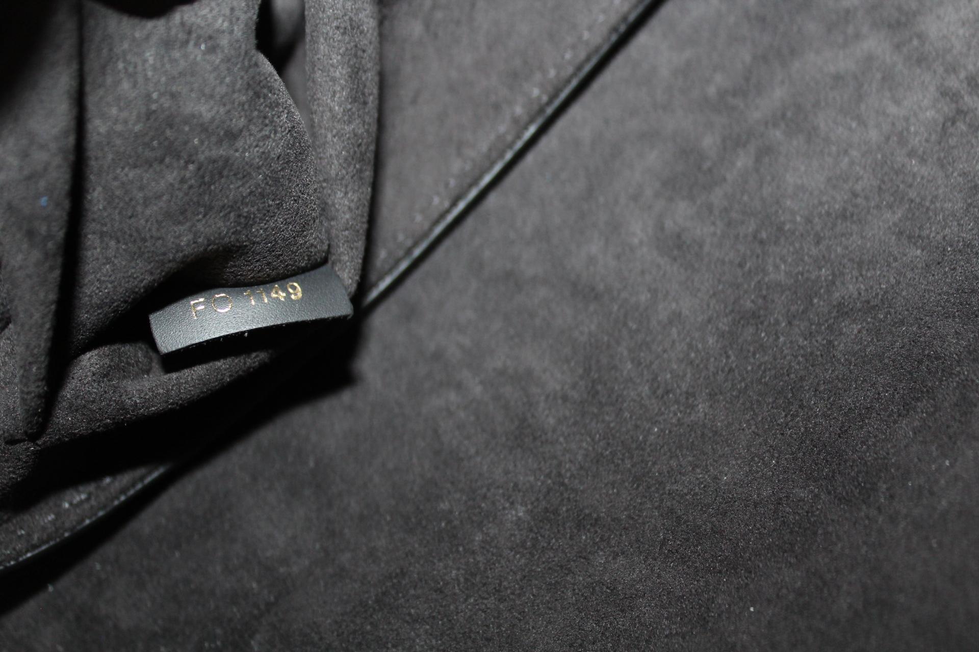 Louis Vuitton Black Very Messenger Bag 2