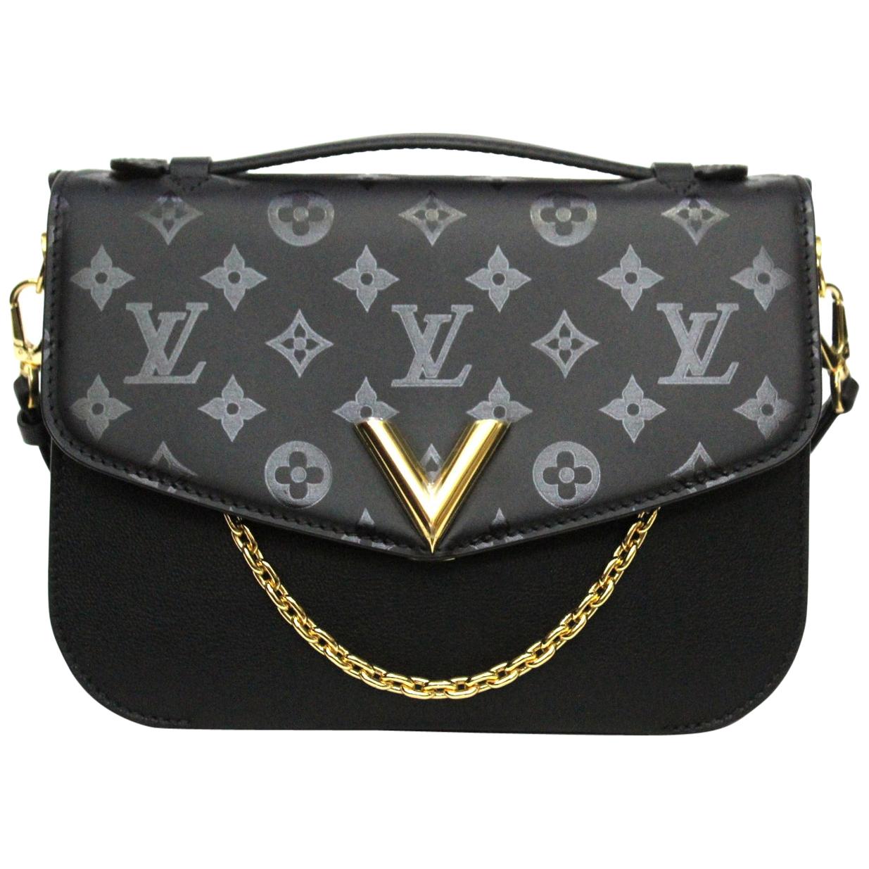 Louis Vuitton Black Very Messenger Bag