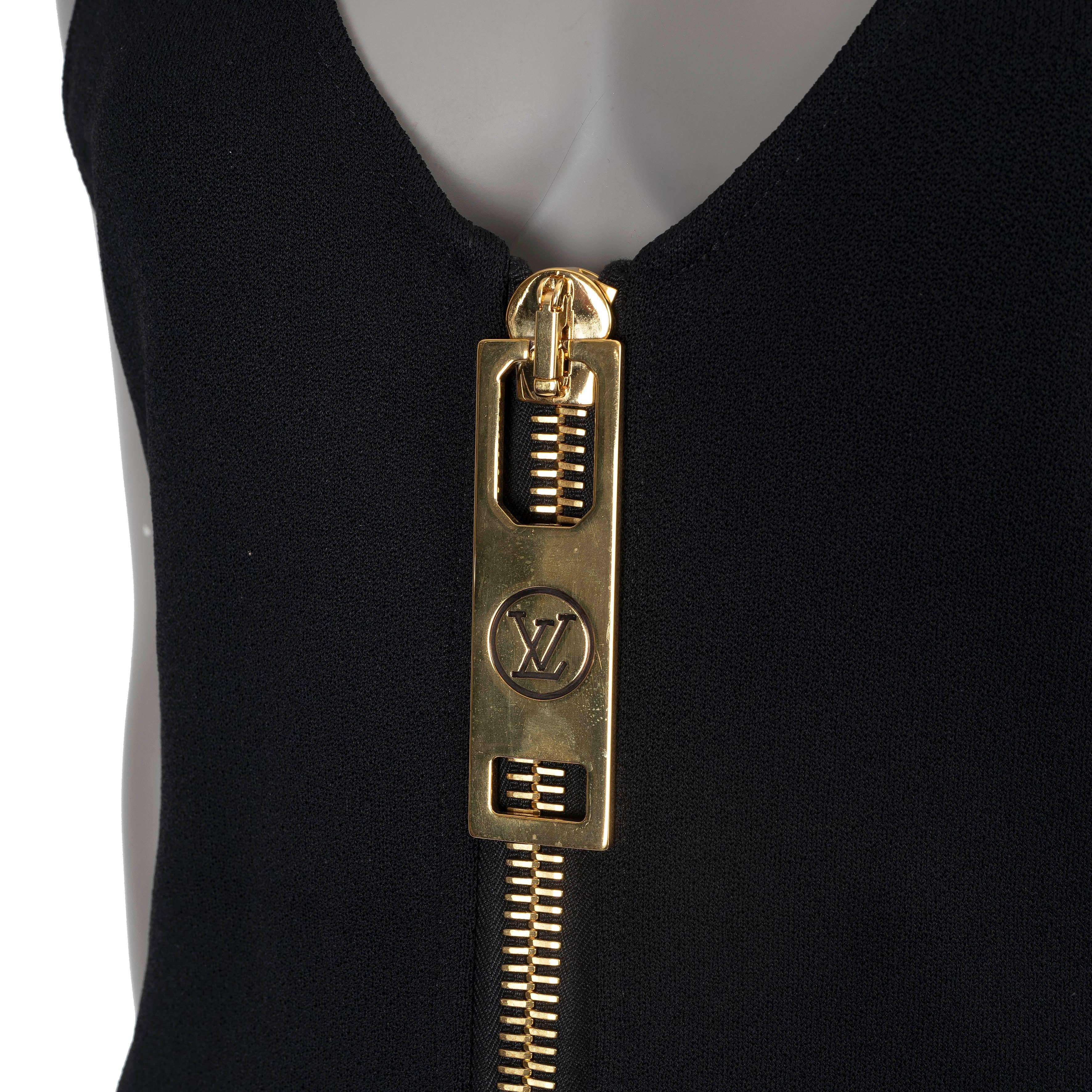 Women's LOUIS VUITTON black viscose 2023 OVERSIZED ZIPPER Dress 40 M For Sale