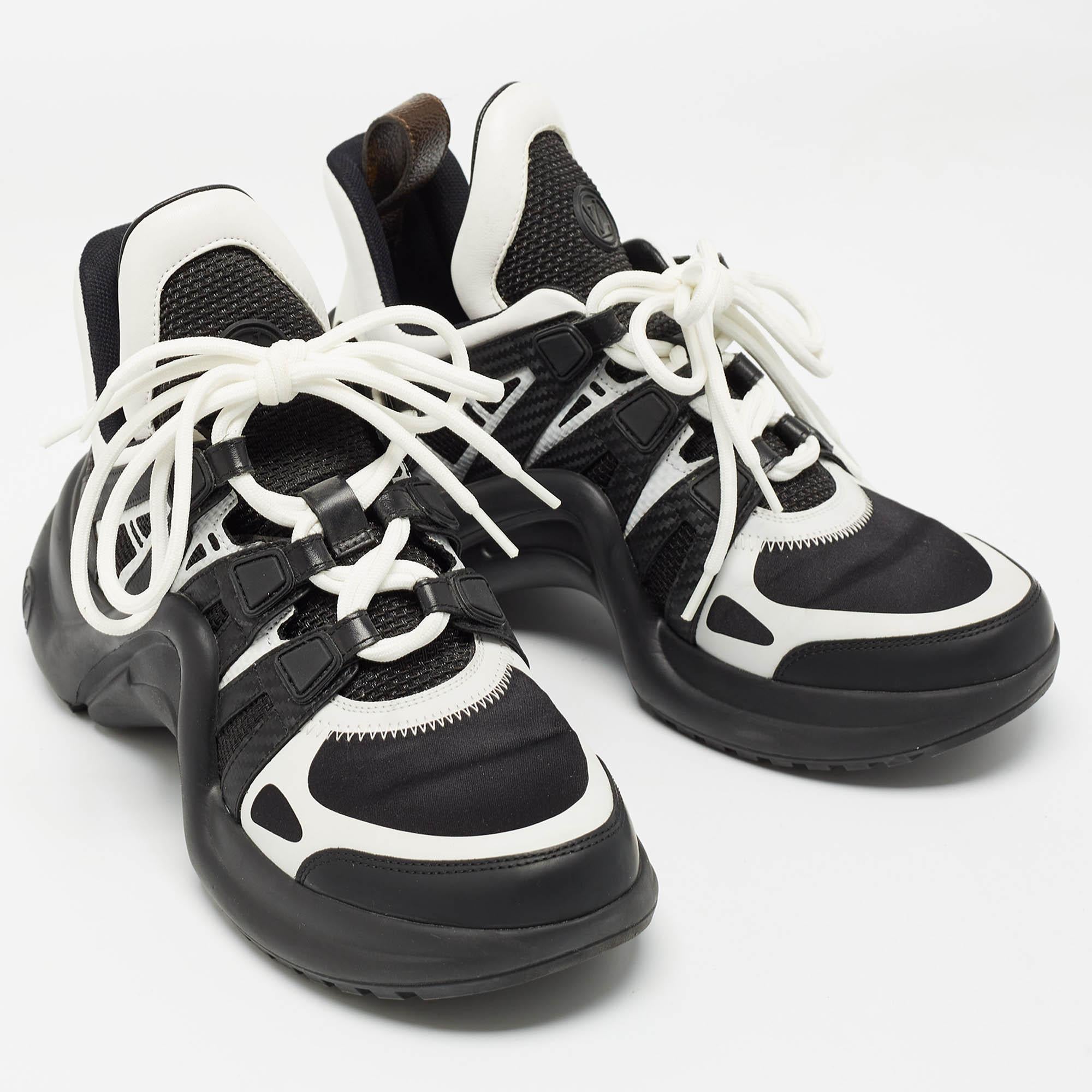 Women's Louis Vuitton Black/White Leather and Mesh Archlight Sneakers Size 37.5 For Sale