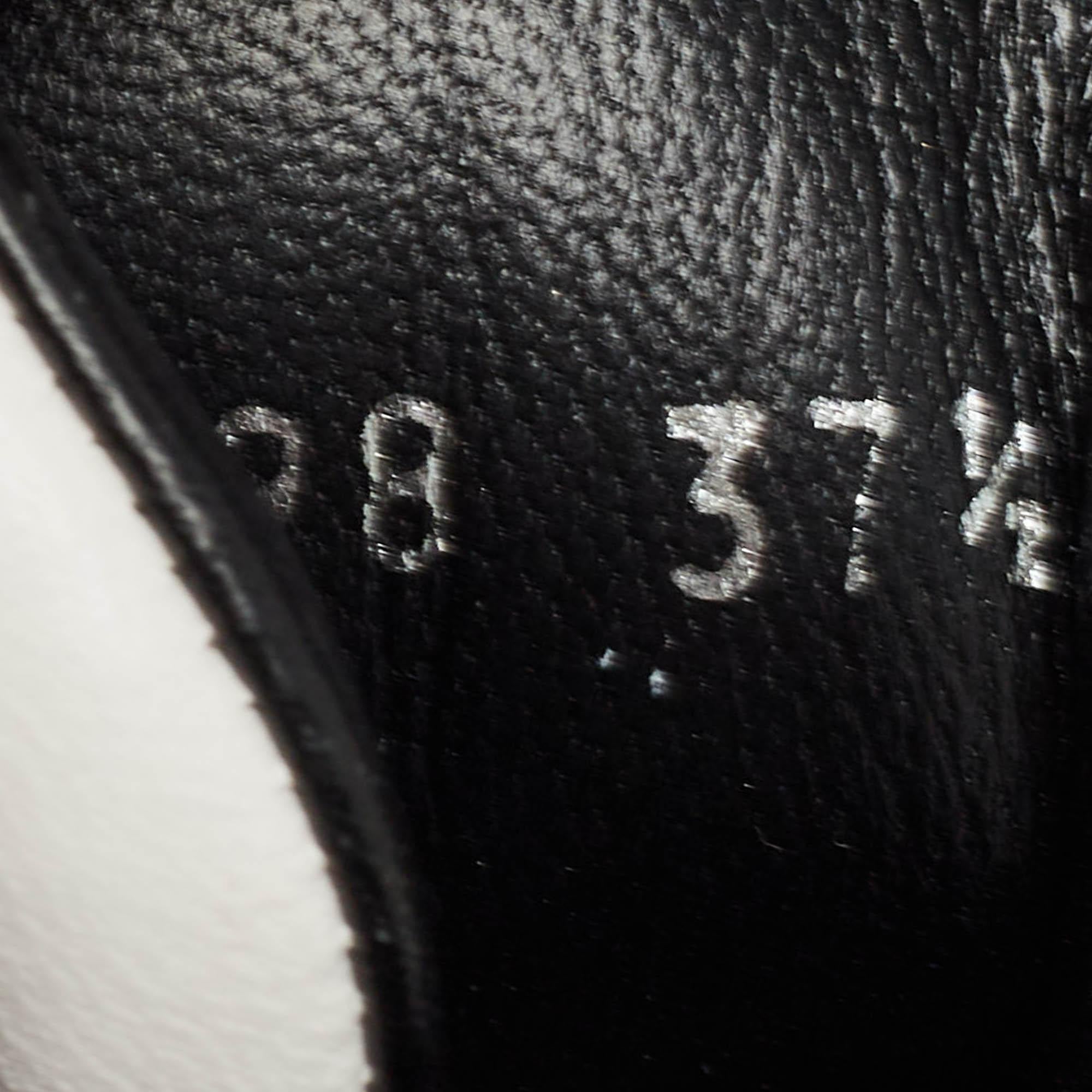 Louis Vuitton Black/White Leather and Mesh Archlight Sneakers Size 37.5 For Sale 4