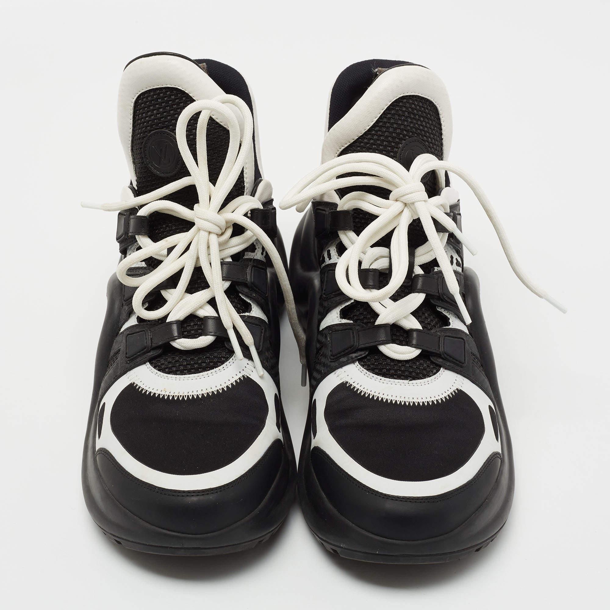 LOUIS VUITTON ARCHLIGHT TRAINER BLACK WHITE  Louis vuitton shoes, Louis  vuitton, Swag shoes