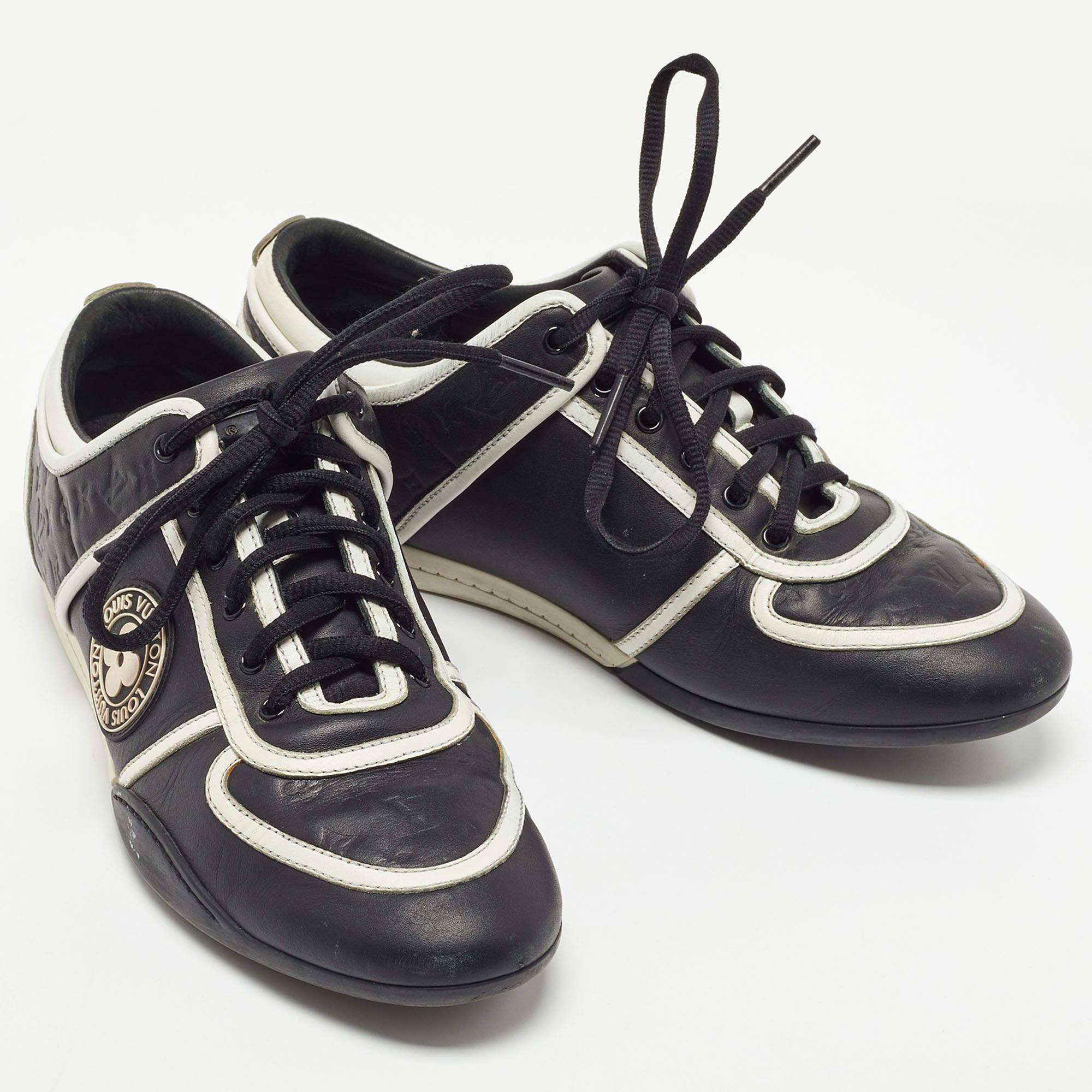 Louis Vuitton Black/White Monogram Embossed Leather Low Top Sneakers  For Sale 1