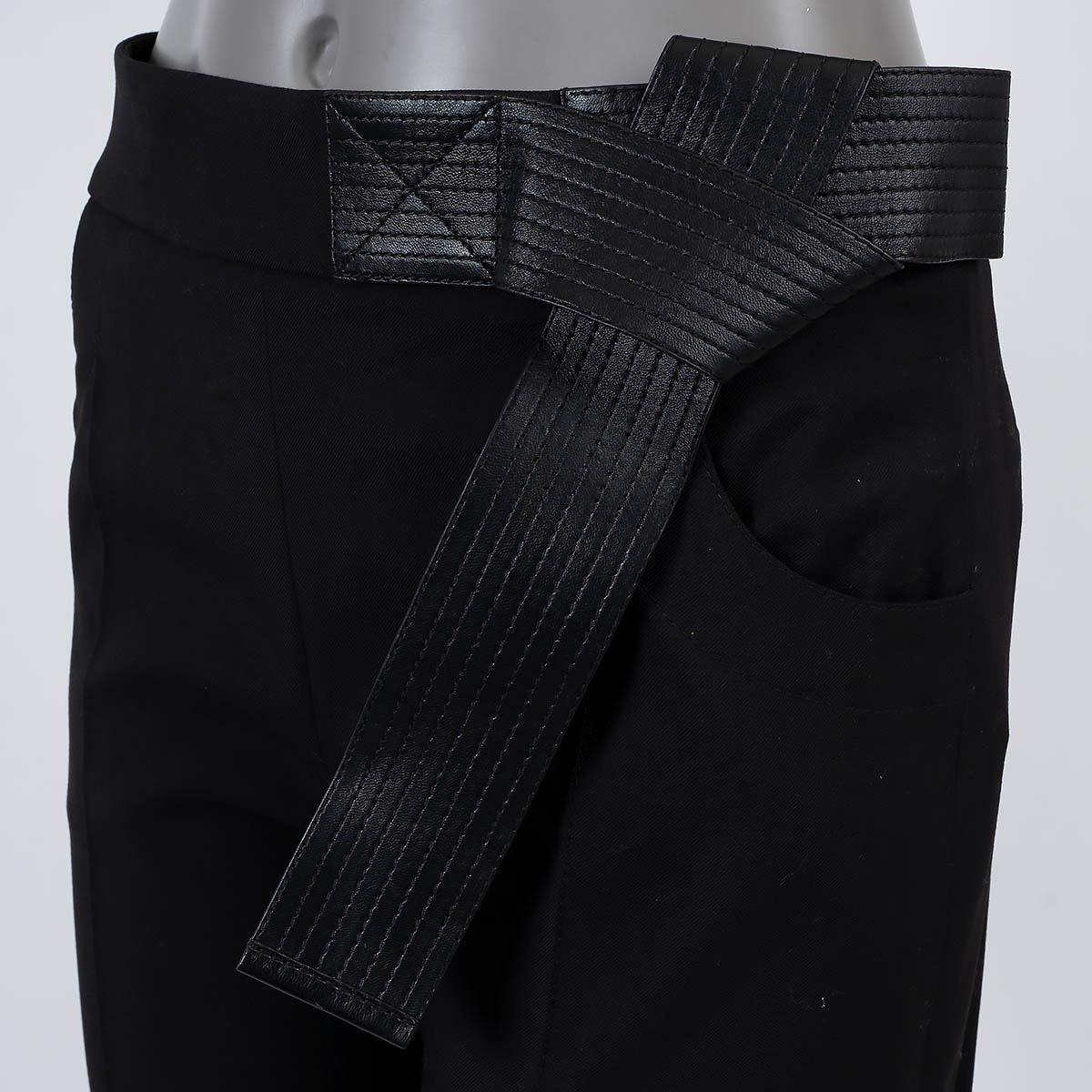LOUIS VUITTON black wool 2018 LEATHER SIDE BELT Pants 38 S In New Condition For Sale In Zürich, CH