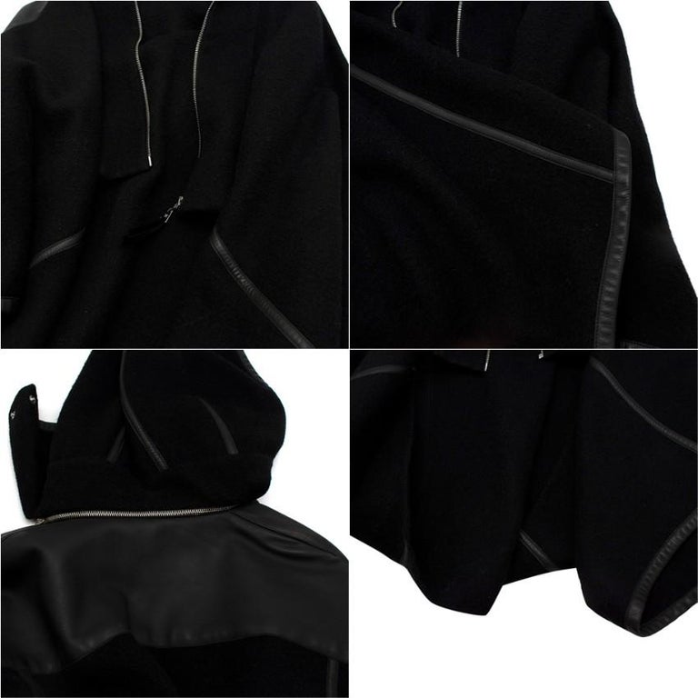 Louis Vuitton MONOGRAM 2021-22FW Hooded cape coat with belt