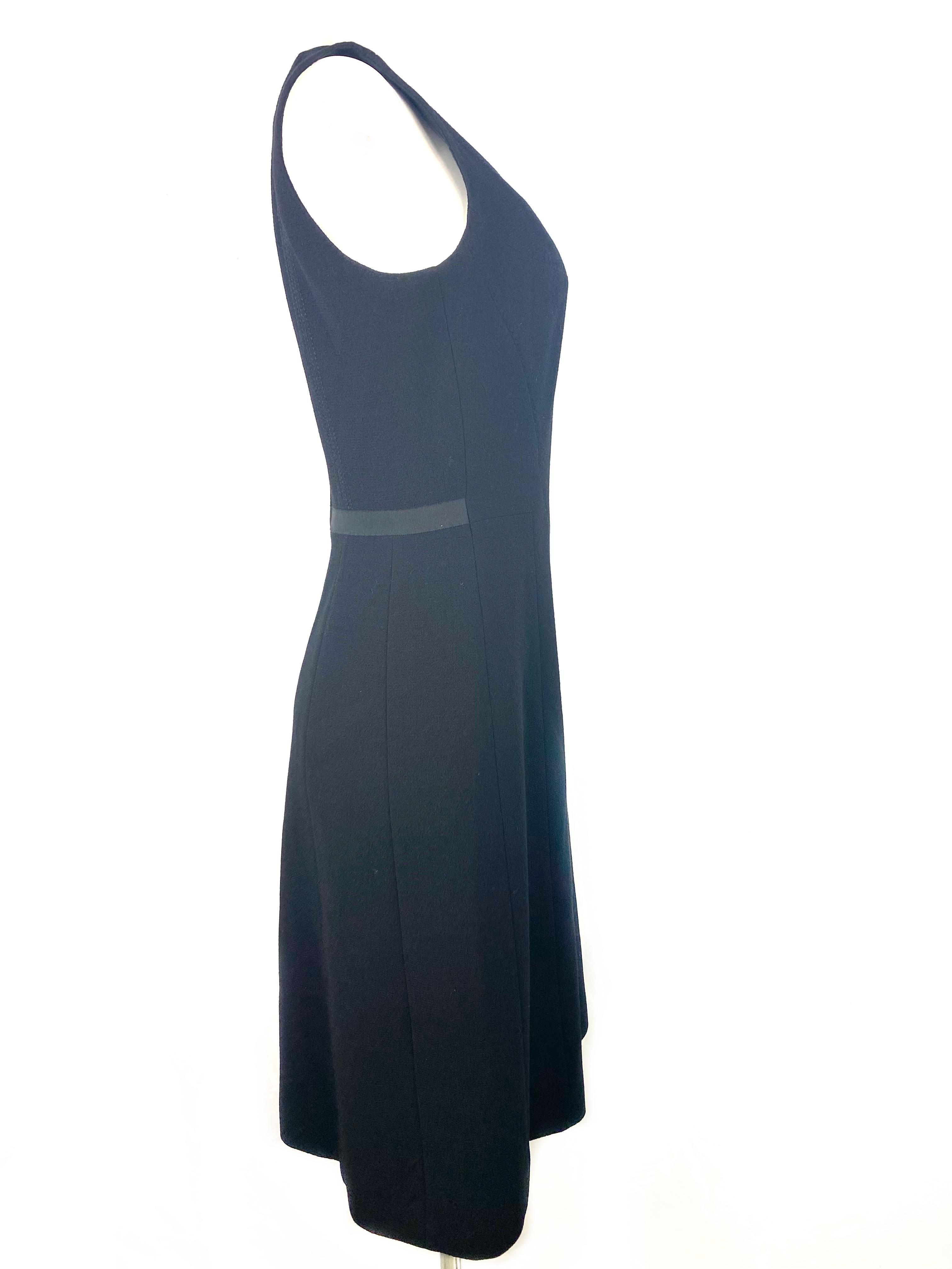 Louis Vuitton Black Wool Midi Dress, Size 40  In Excellent Condition For Sale In Beverly Hills, CA