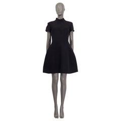 LOUIS VUITTON black wool & silk BUTTONED NECK SHORT SLLEVE Dress 40 M
