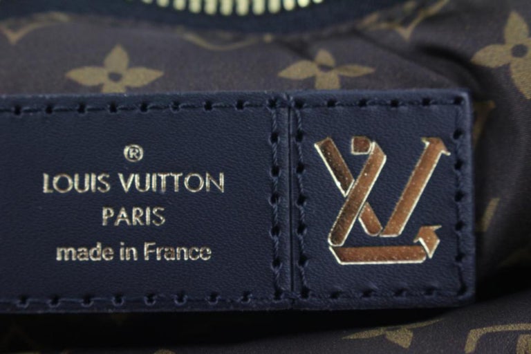 Louis Vuitton Maxi Multi Pochette Accessoires Shoulder Bag Nylon Fuchsia  (Pi