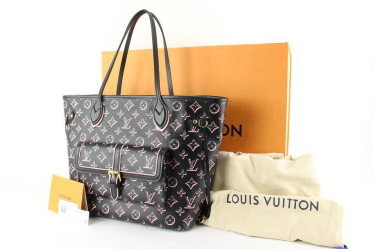 Louis Vuitton Black x Pink Monogram Wild at Heart Neverfull Tote bag  Leather ref.387513 - Joli Closet