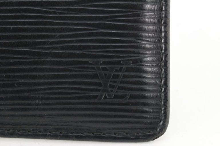 Louis Vuitton Black EPI Leather Noir Pochette Cles Key Pouch S329lk15