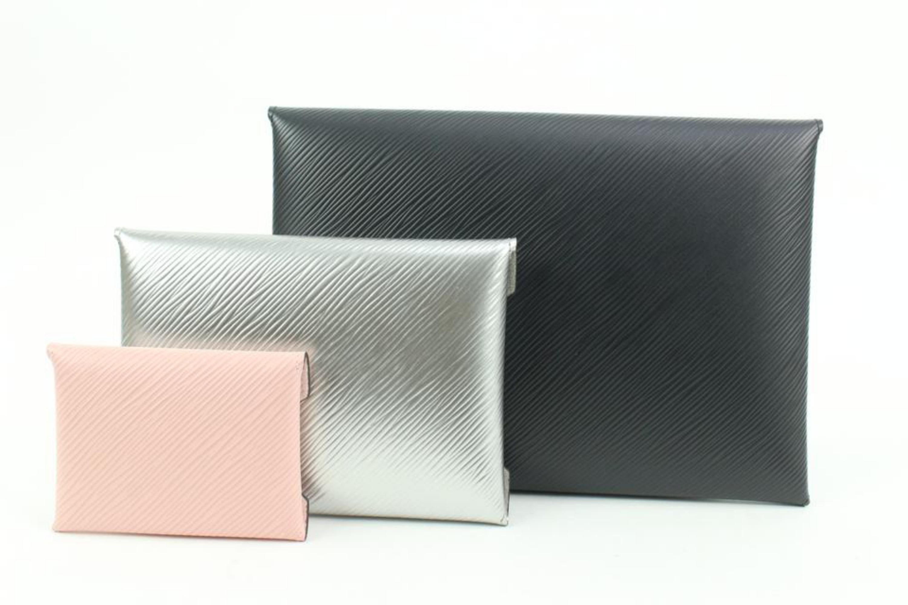 Louis Vuitton Black x Silver x Pink Epi Leather Pochette Kirigami 30lv223s For Sale 2