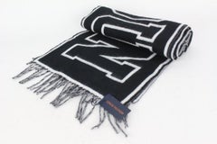 Louis Vuitton Black x White Wool City Scarf 817lv32