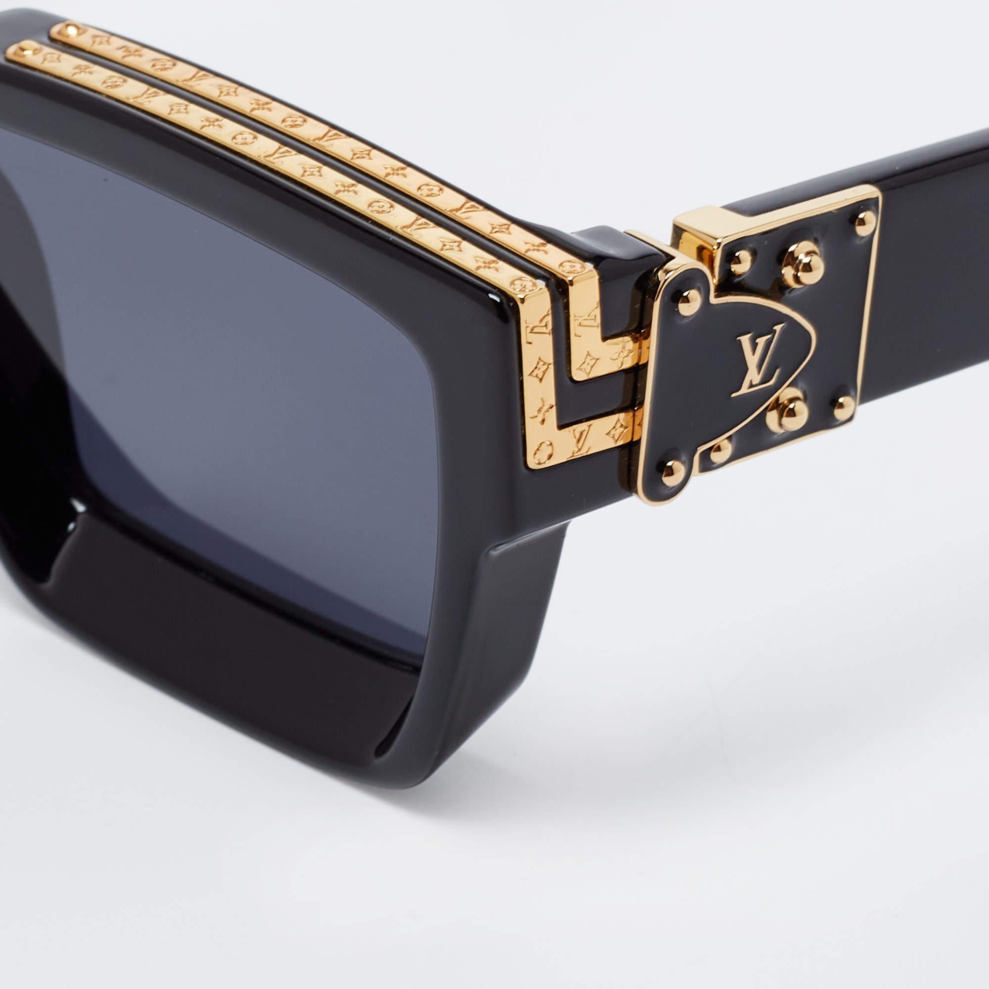 Louis Vuitton - Lunettes de soleil carrées noires Z1165E 1.1 millionaires Bon état à Dubai, Al Qouz 2