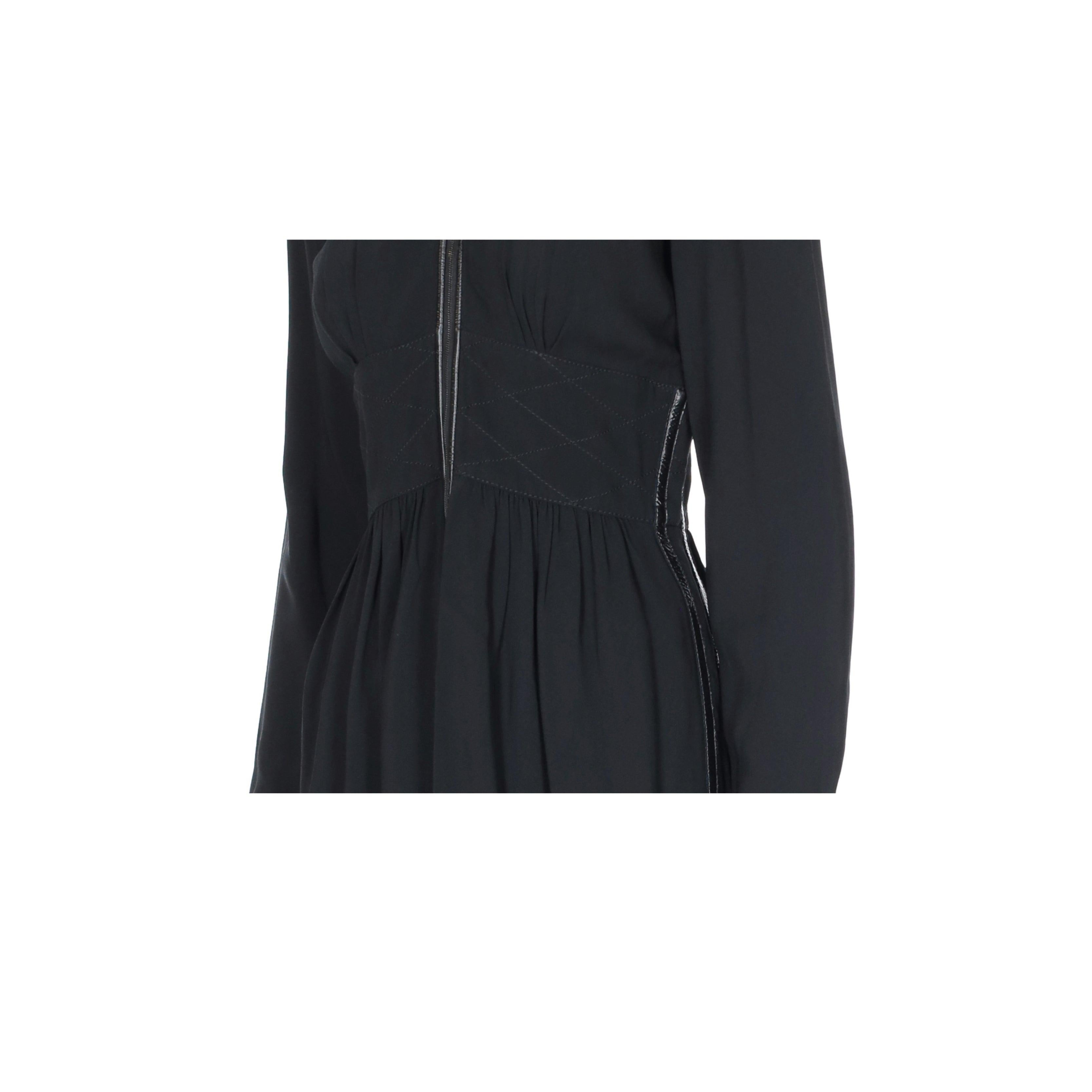 Women's Louis Vuitton Black Zippered Dress - '10s For Sale