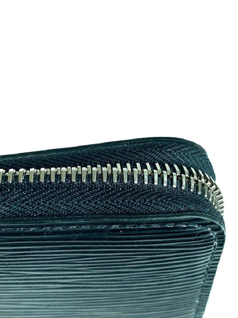 Blue Louis Vuitton Black Zippy Epi Noir Long 9lva623 Wallet For Sale