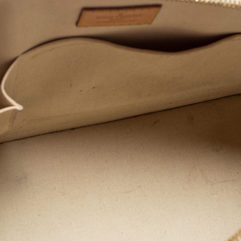 Louis Vuitton Blanc Corail Monogram Vernis Alma PM Bag For Sale 11