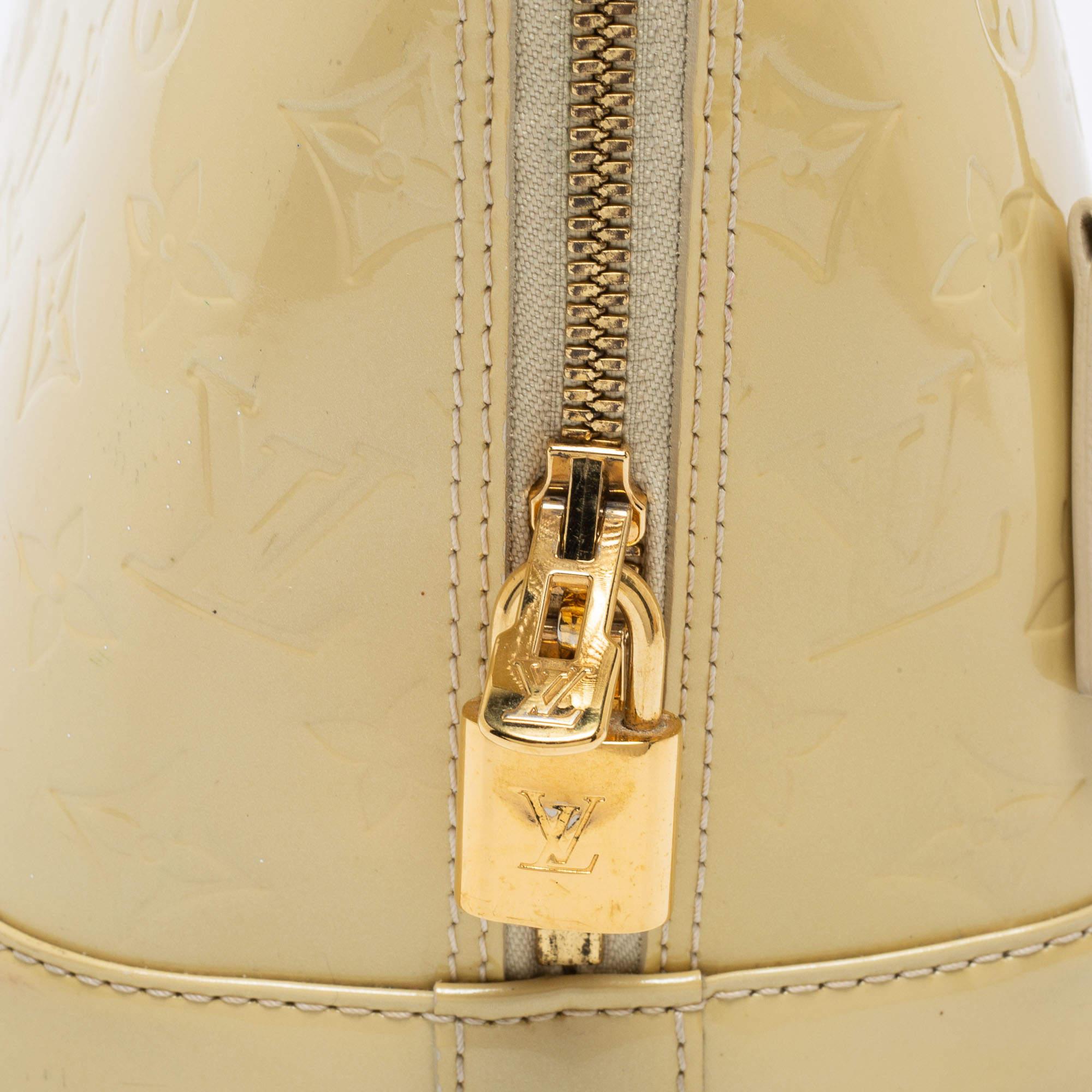 Louis Vuitton Blanc Corail Monogram Vernis Alma PM Bag 2
