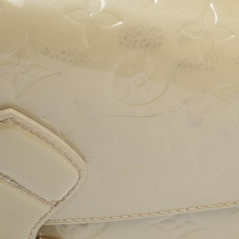 Louis Vuitton Blanc Corail Monogram Vernis Bellflower PM Bag 5