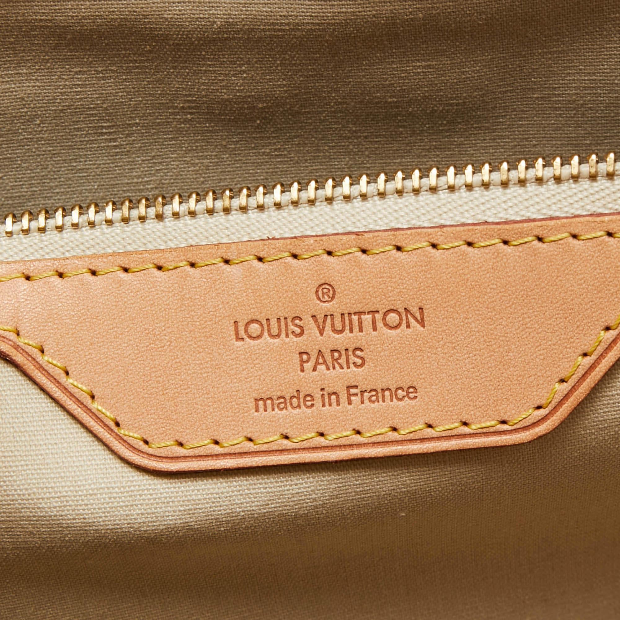 Louis Vuitton Blanc Corail Monogram Vernis Brea GM Bag For Sale 8