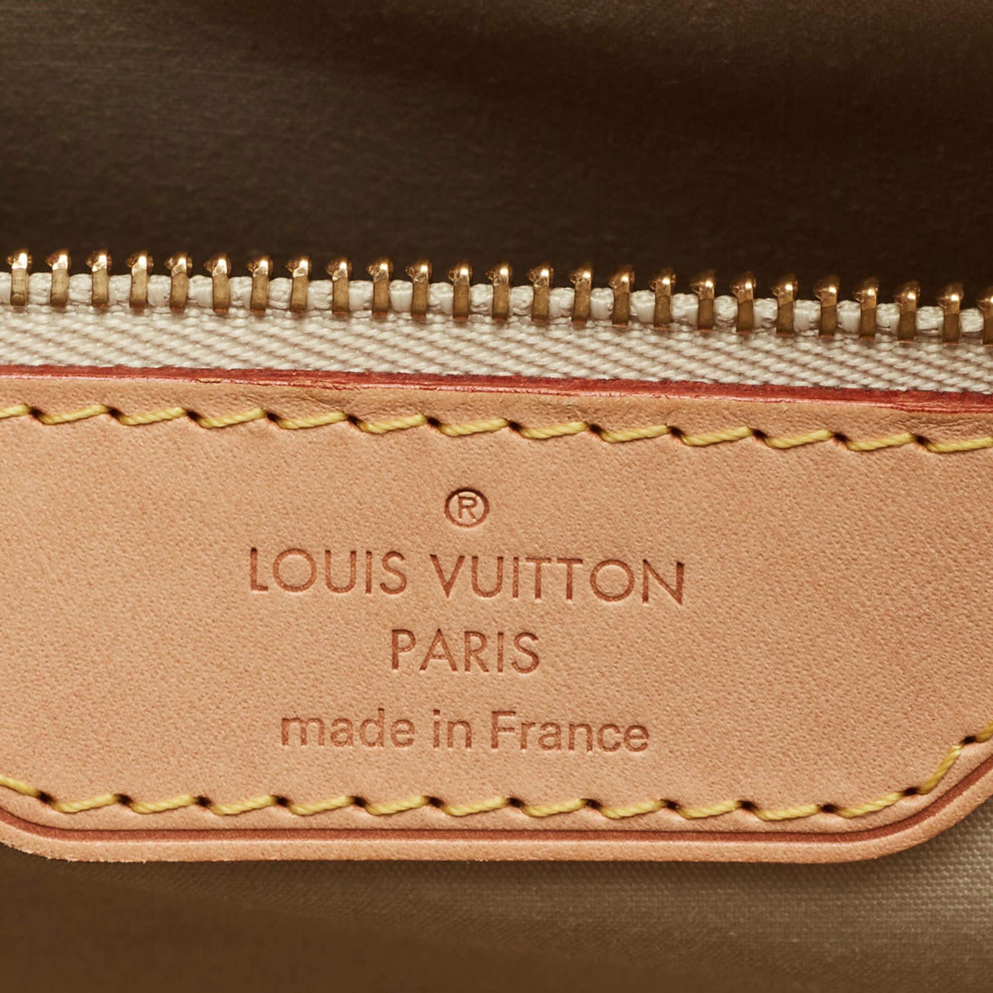 Louis Vuitton Blanc Corail Monogrammierte Vernis Brea GM-Tasche im Angebot 3