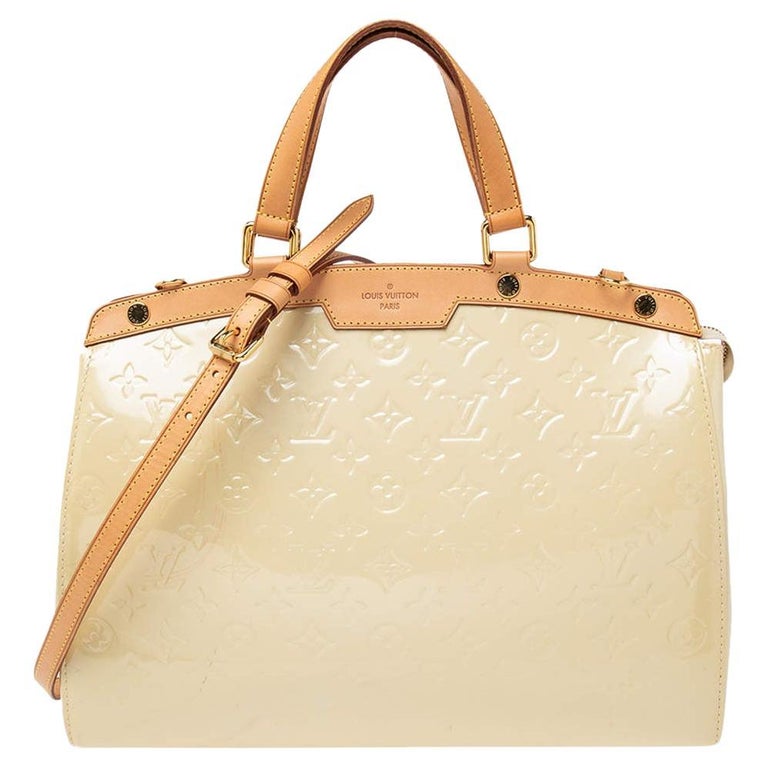 Louis Vuitton Blanc Corail Monogram Vernis Brea GM Bag For Sale