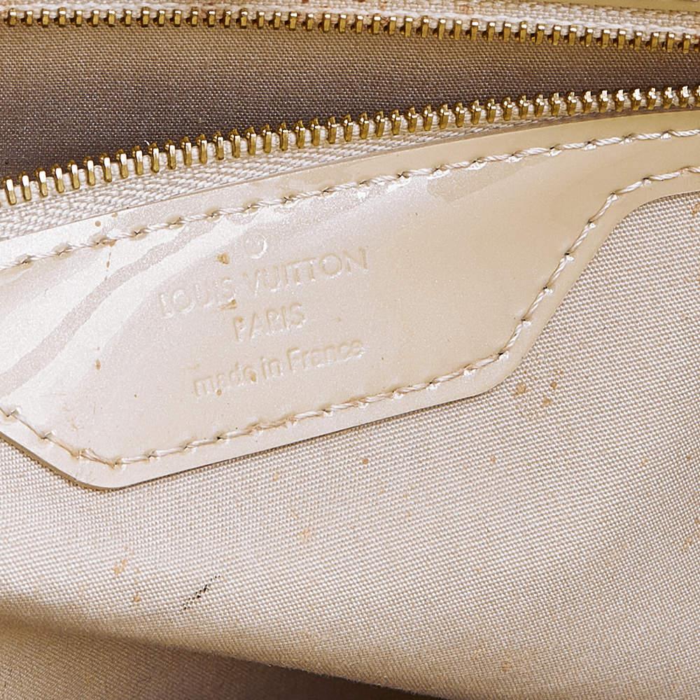 Louis Vuitton Blanc Corail Monogram Vernis Catalina EW Bag 7