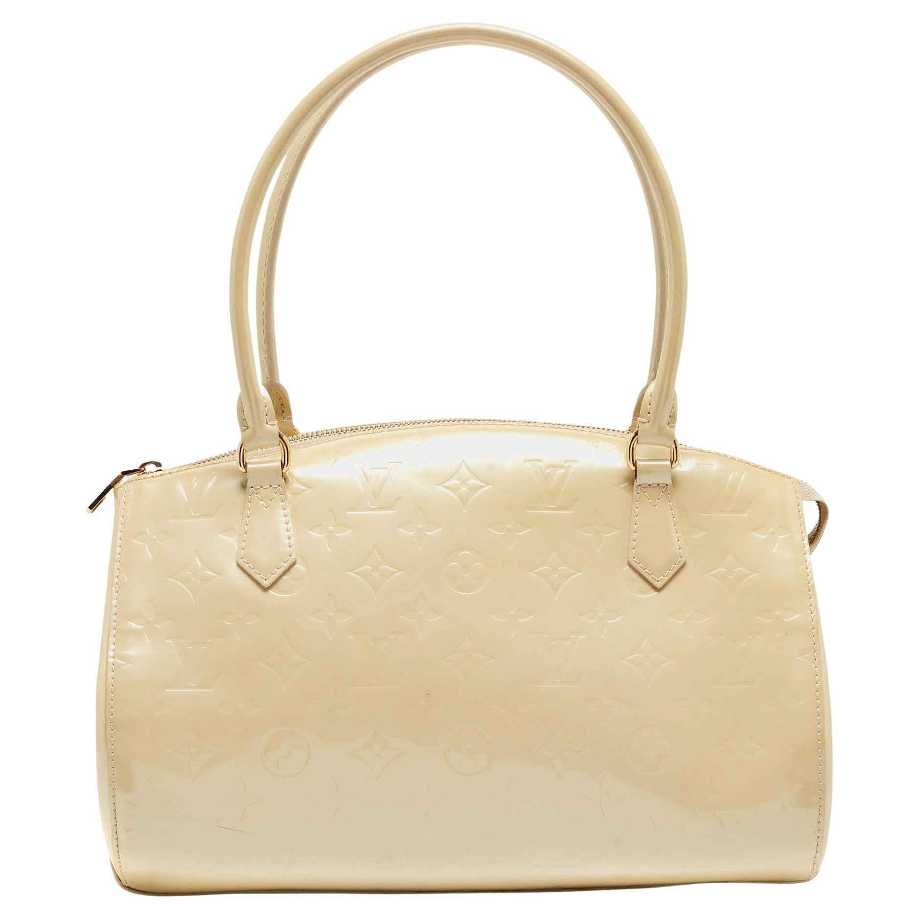 Louis Vuitton Blanc Corail Monogram Vernis Sherwood GM Bag For Sale