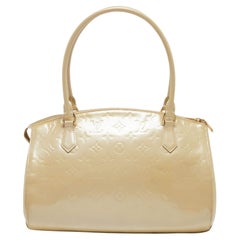 Louis Vuitton Blanc Corail Monogram Vernis Sherwood GM Bag