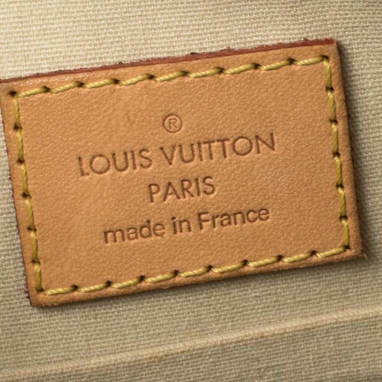Louis Vuitton Blanc Corail Monogram Vernis Sherwood PM Bag at 1stDibs