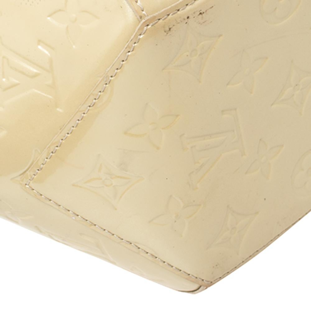 Louis Vuitton Blanc Corail Monogram Vernis Sherwood PM Bag 3