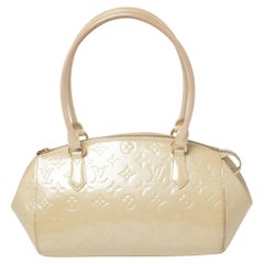 Louis Vuitton Blanc Corail Monogram Vernis Sherwood PM Bag