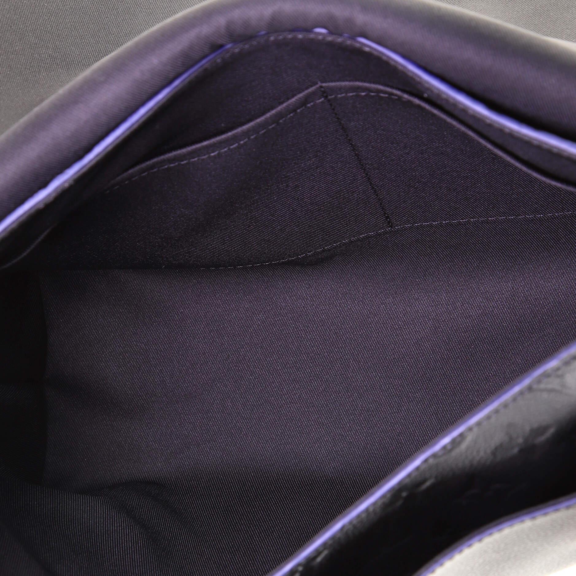 Louis Vuitton Blanche Handbag Monogram Empreinte Leather MM In Good Condition In NY, NY