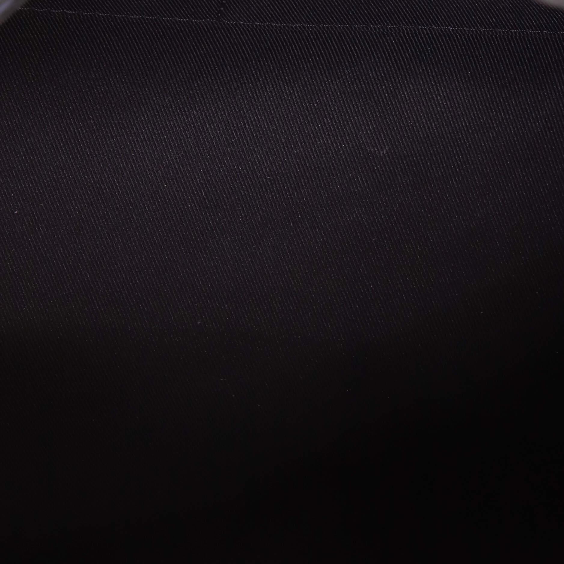 Louis Vuitton Blanche Handbag Monogram Empreinte Leather MM In Good Condition In NY, NY