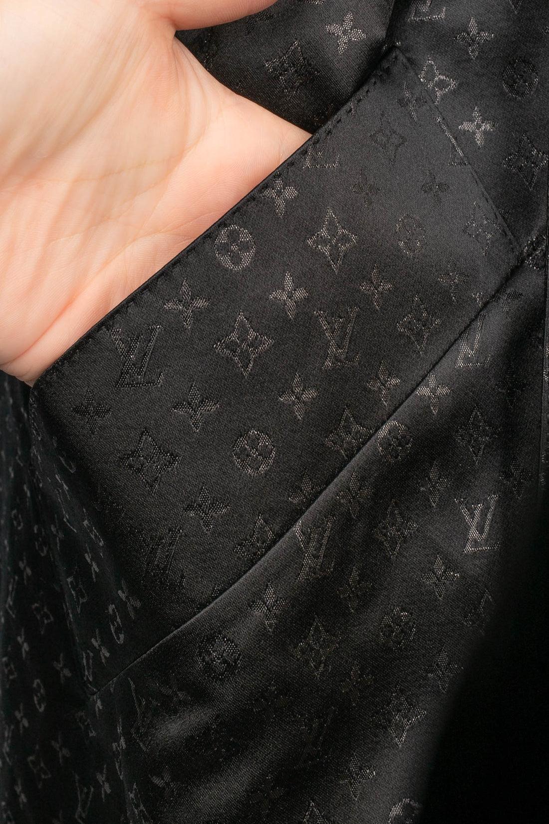 Louis Vuitton Blended Silk Unisex Coat 3