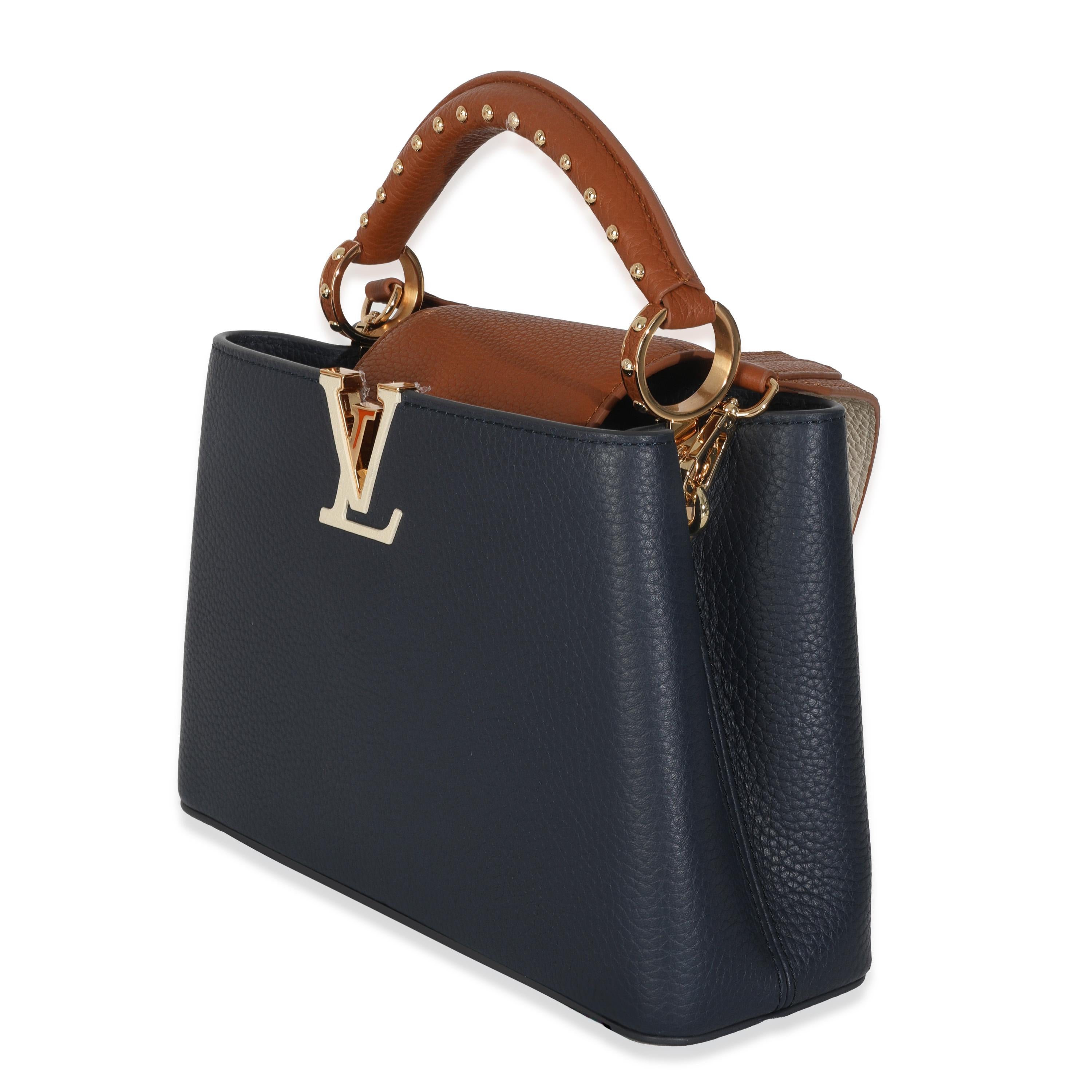 Louis Vuitton Bleu De France Bleu Taurillon Studded Capucines BB Excellent état - En vente à New York, NY