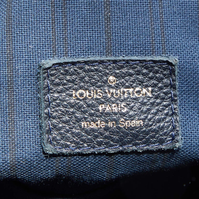 Louis Vuitton Bleu Infini Monogram Empreinte Leather Artsy MM Bag Louis  Vuitton