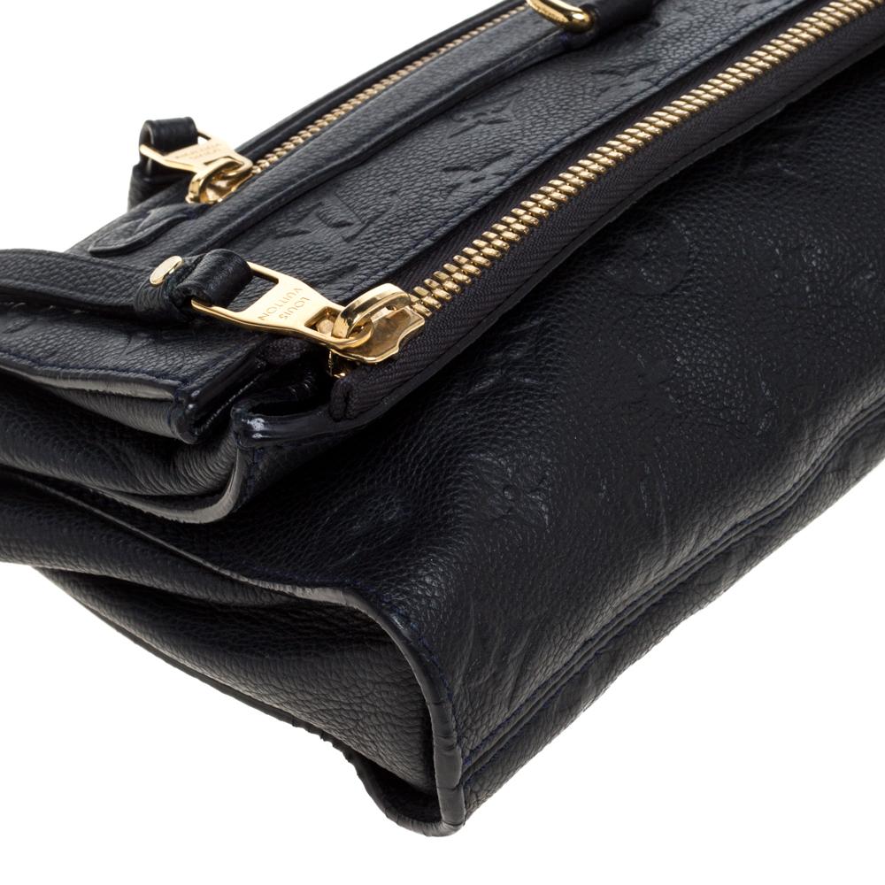 Louis Vuitton Bleu Infini Monogram Empreinte Leather Petillante Clutch In Good Condition In Dubai, Al Qouz 2